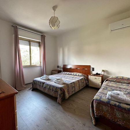 Hotel La Pineta Карара Екстериор снимка